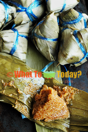 GLUTINOUS RICE CONES / ZONG ZI GLUTINOUS RICE CONES / ZONG ZI