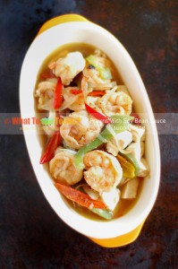 PRAWNS WITH SOY BEAN SAUCE / TAUCO UDANG