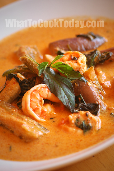 Thai Red Curry with Shrimp Thai Red Curry with Shrimp