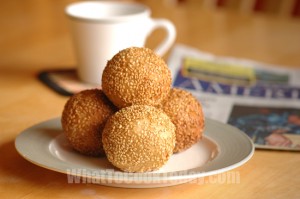 SESAME BALLS