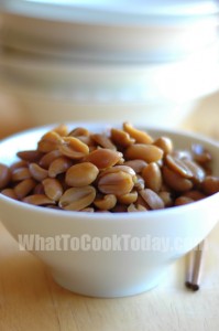 CHINESE BRAISED PEANUTS