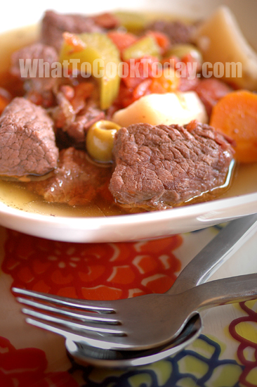 CHIANTI MARINATED BEEF STEW CHIANTI MARINATED BEEF STEW