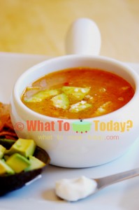TORTILLA SOUP/ SOPA DE TORTILLA