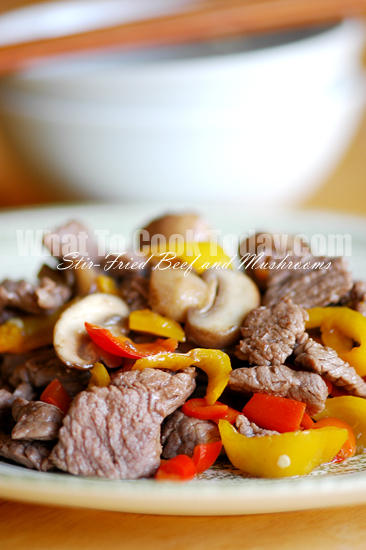 STIR-FRIED BEEF AND MUSHROOMS STIR-FRIED BEEF AND MUSHROOMS