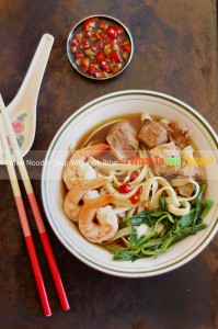 PRAWN NOODLE SOUP WITH PORK RIBS