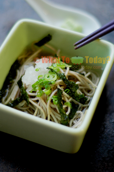 COLD SOBA NOODLES WITH GRATED DAIKON COLD SOBA NOODLES WITH GRATED DAIKON
