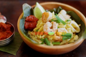SINGAPOREAN FRIED HOKKIAN NOODLE