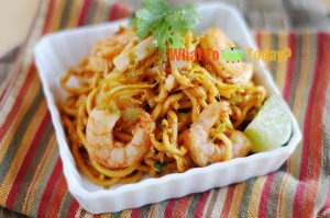 SEAFOOD MEE GORENG/ SEAFOOD FRIED NOODLES