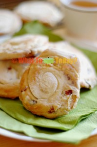 BEIRUT TAHINI SWIRLS / SUKKAR BI TAHIN