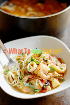 CIOPPINO/ SEAFOOD STEW