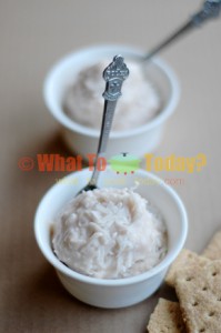 COCONUT-COATED BANANA ICE CREAM COCONUT-COATED BANANA ICE CREAM