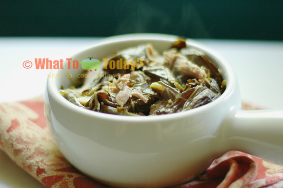 COLLARD GREENS WITH PORK