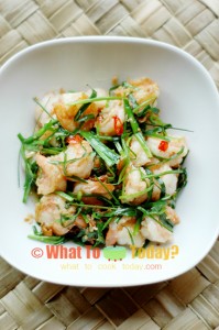 FISHERMAN'S SHRIMP WITH CHIVES/ 漁 家 炒 蝦 球