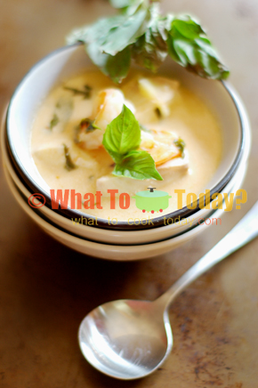 FISH AND SHRIMP SOUP WITH BASIL AND LEMON FISH AND SHRIMP SOUP WITH BASIL AND LEMON