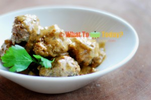 FINNISH MEATBALLS / LIHAPYORYKAT