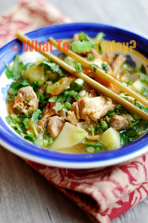 CHICKEN AND POTATO STEW  CHICKEN AND POTATO STEW