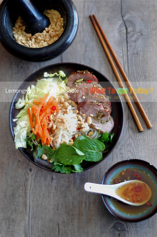 LEMONGRASS PORK WITH NOODLE LEMONGRASS PORK WITH NOODLE