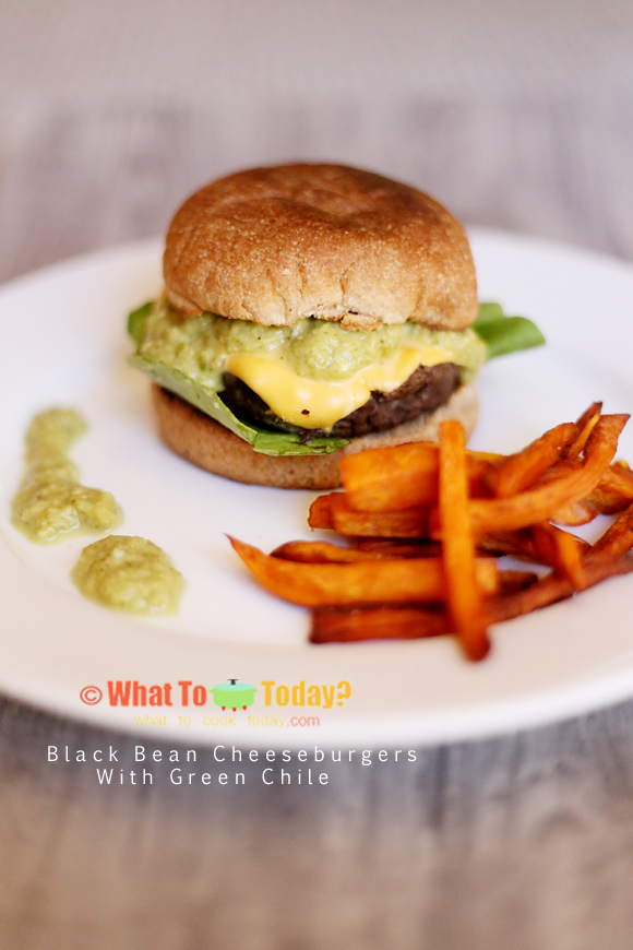 BLACK BEAN CHEESEBURGERS WITH GREEN CHILE BLACK BEAN CHEESEBURGERS WITH GREEN CHILE