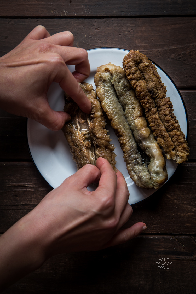 How to rehydrate and clean sea cucumber