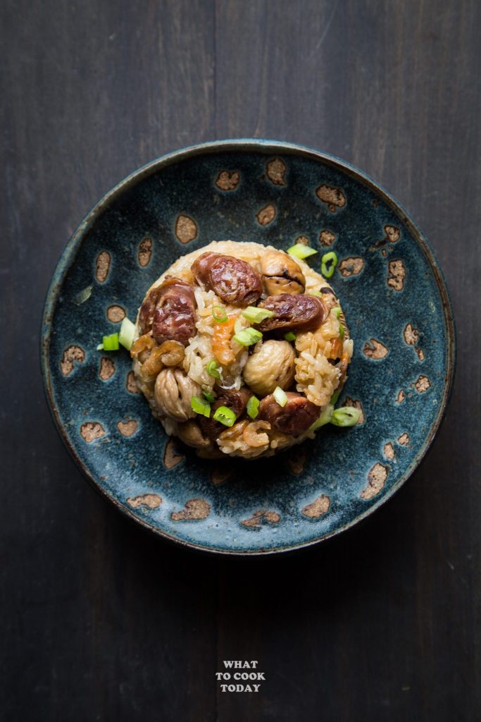 Easy Pressure Cooker Lo Mai Gai (Steamed Sticky Rice with Chicken)