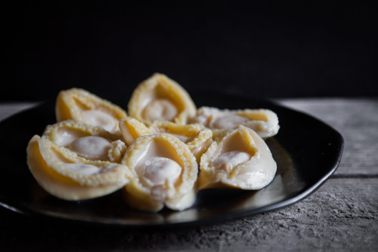 Abalone and fish maw soup
