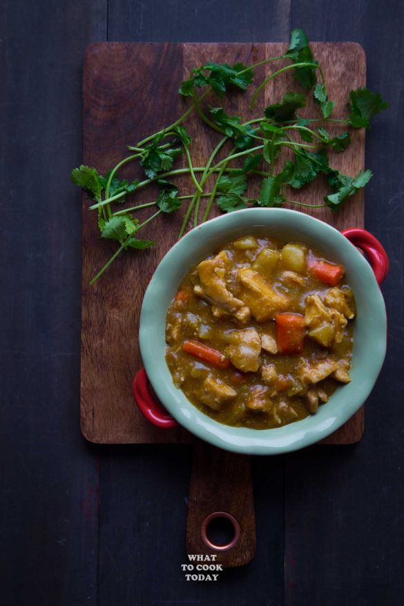 Super Easy Pressure Cooker Japanese Chicken Curry
