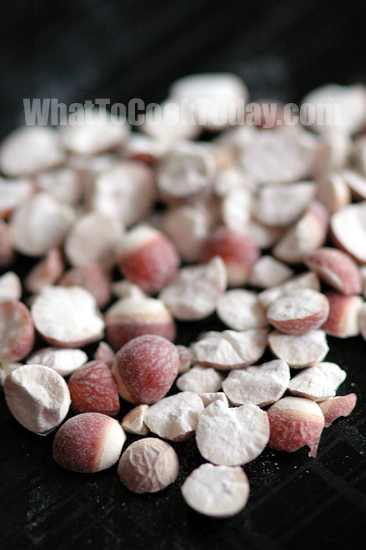 Qian Shi / Fox Nut/ Euryale seeds