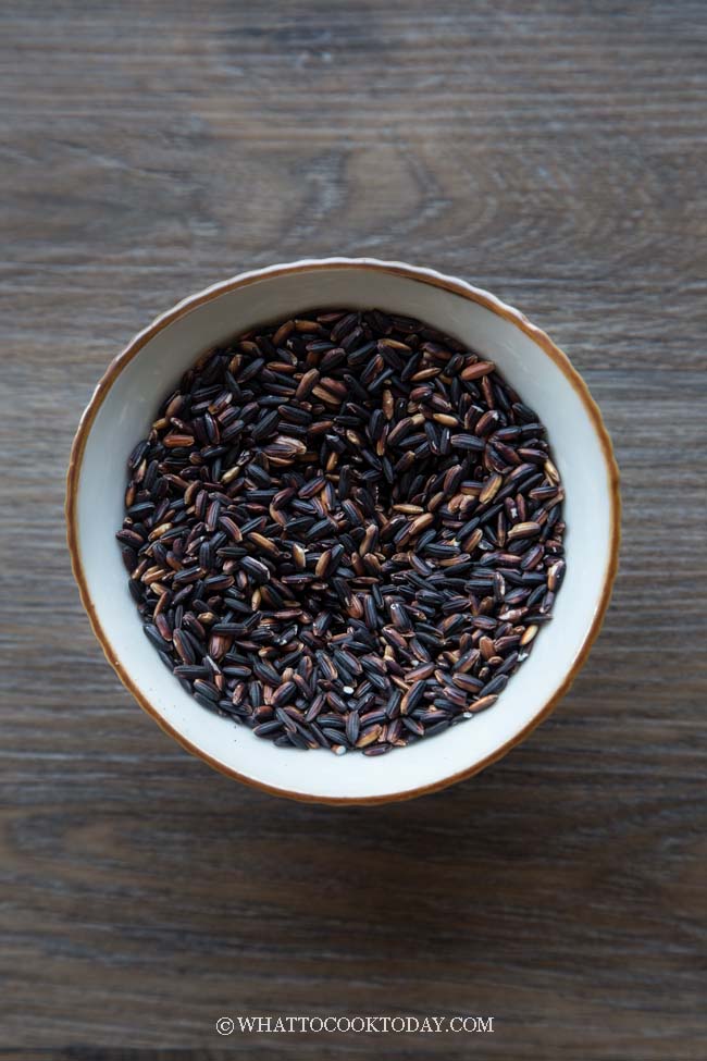 Bubur Ketan Hitam Sweet Mung Bean With Black Glutinous Rice Dessert