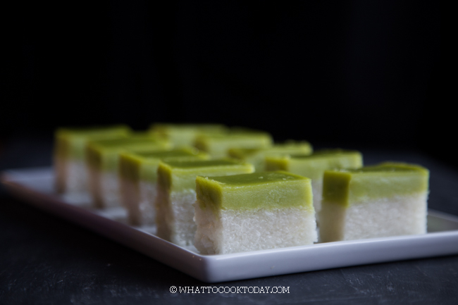 Kuih Seri Muka/Kueh Salat(滑らかな表面を持つ)