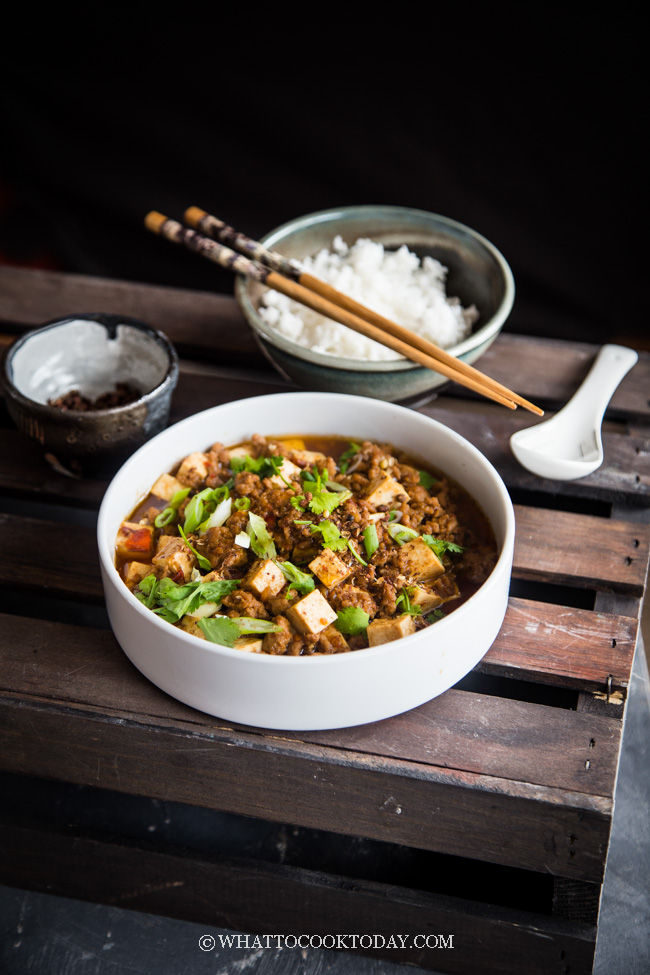 Easy MaPo Tofu (Spicy Sichuan Minced Meat Tofu)