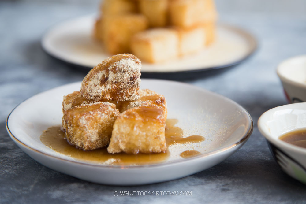 Fried Pounded Glutinous Rice Cake with Brown Sugar Syrup (Hong Tang Ci Ba)