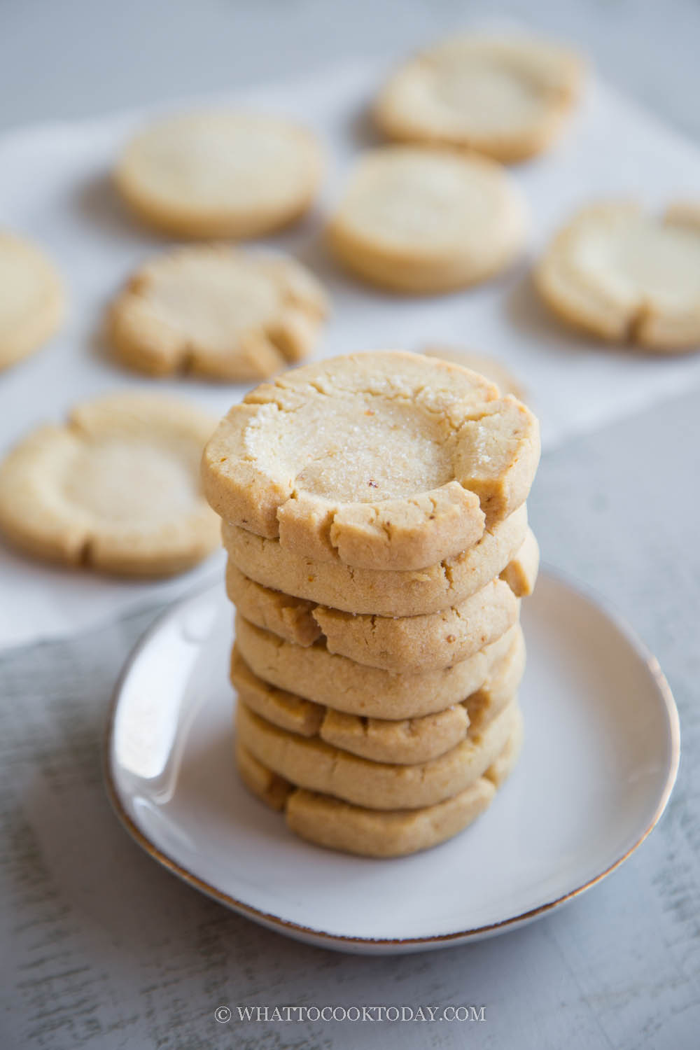 How To Make Polvorones de Naranja (Orange Shortbread Cookies)