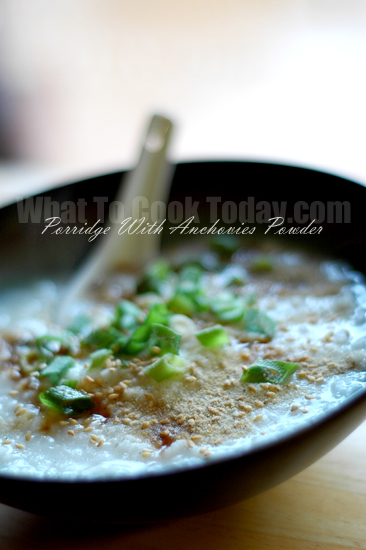 PORRIDGE WITH ANCHOVIES POWDER