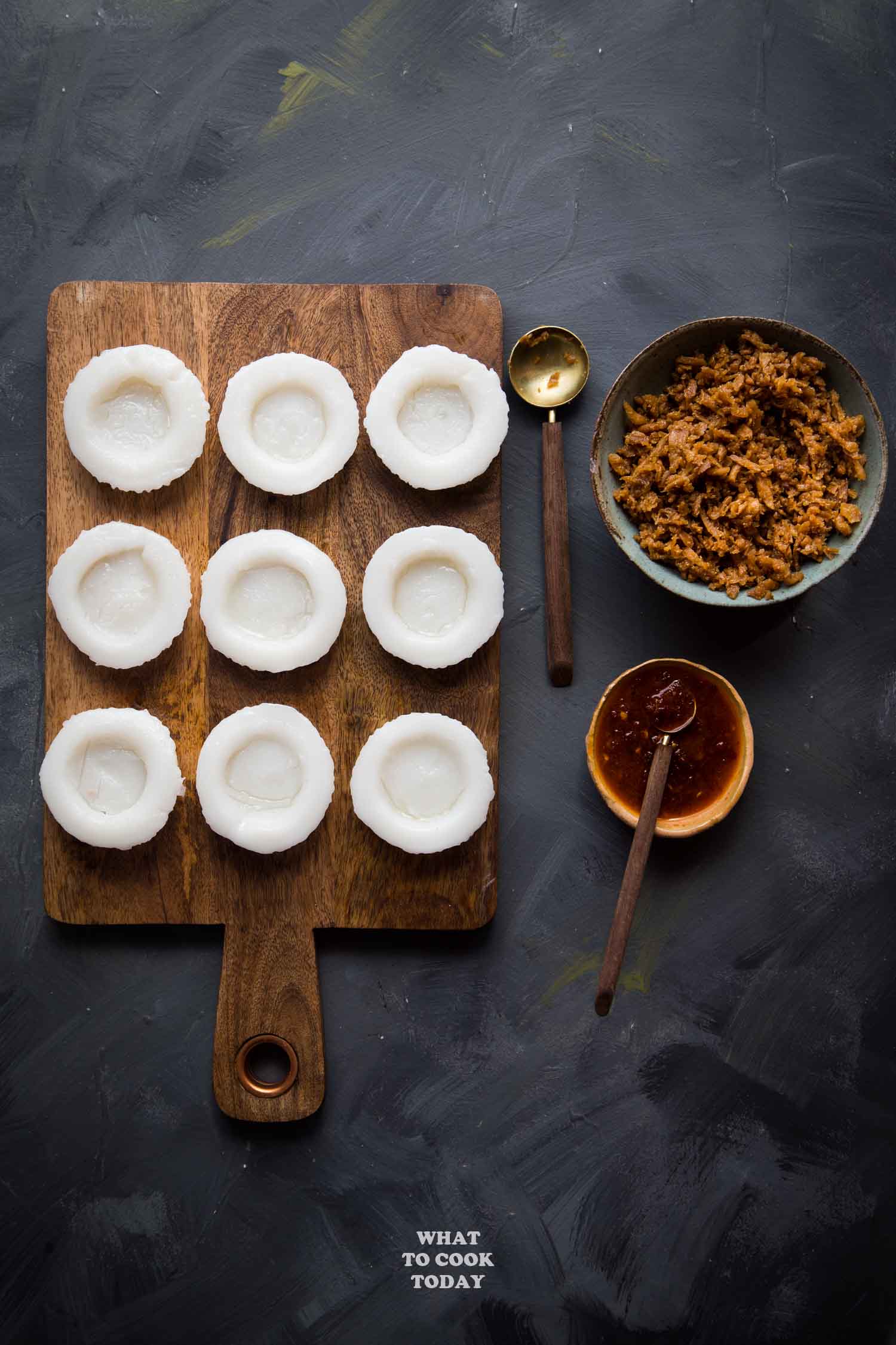 Soft Chwee Kueh (Water Cake with Chai Poh / Preserved Turnip)