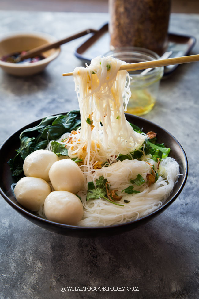 Easy Fish Ball Bee Hoon Noodle Soup