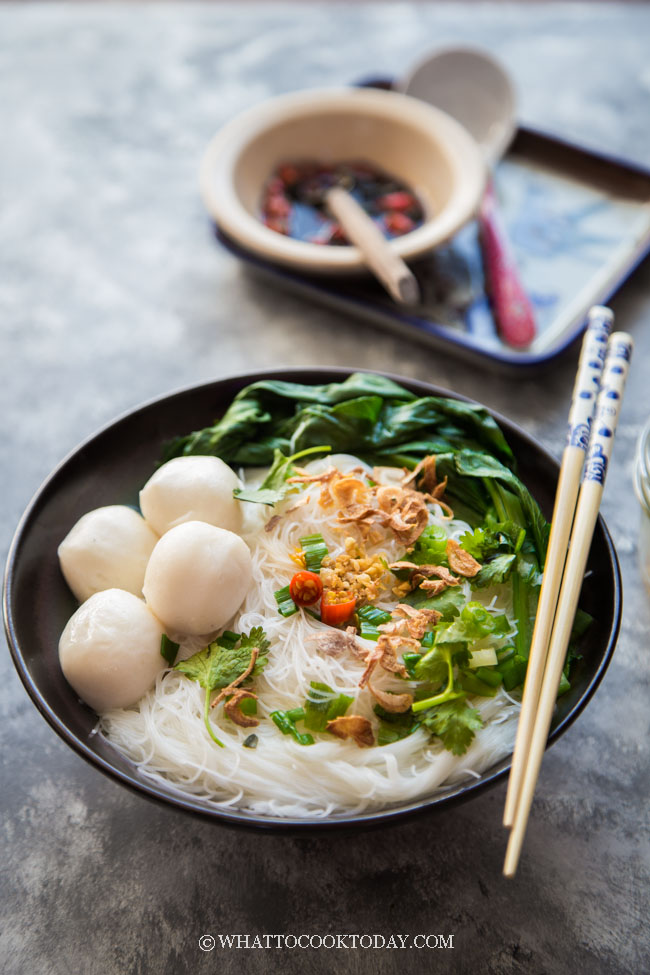 Easy Fish Ball Bee Hoon Noodle Soup