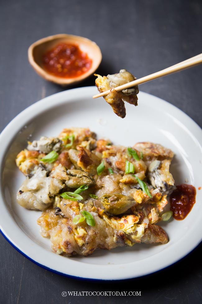 How To Make Orh Jian Or Luak Hawker Fried Oyster Omelette