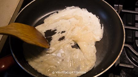 如何製作 蚵仔煎 / OR 蚵仔煎 (HAWKER FRIED OYSTER OMELETTE)