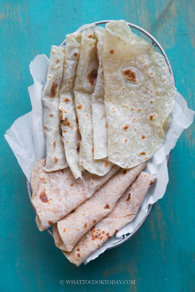 Easy Chapati/Roti/Phulka (Indian Flat Bread)