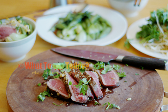 COMPLETE 30-MINUTE MEAL: RIB-EYE STEAK WITH DAN DAN NOODLES AND GREENS