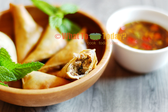 AMETHA PUDEENA SAMOSA / BEEF AND MINT SAMOSA