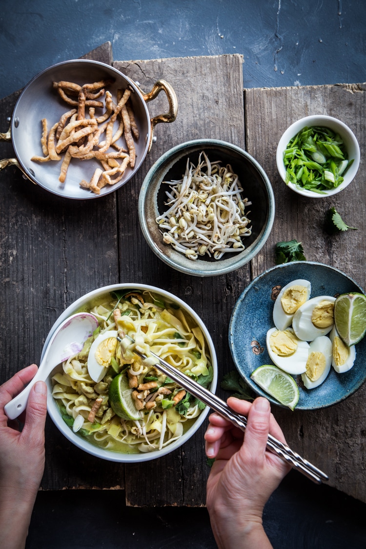 Burmese Coconut Chickpeas Noodle Soup (Ohn-No Khao Swe)