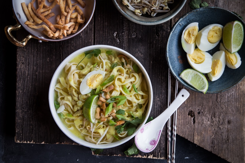 Burmese Coconut Chickpeas Noodle Soup (Ohn-No Khao Swe)