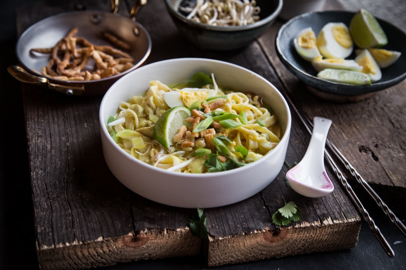 Burmese Coconut Chickpeas Noodle Soup (Ohn-No Khao Swe)