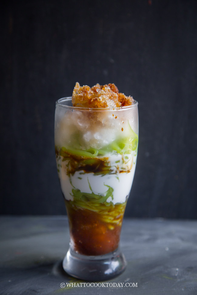 Ice Cendol / Es Dawet (Pandan Jelly Dessert)