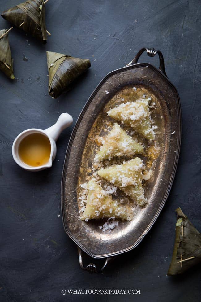 Kue Lupis Ketan / Sticky Rice Dumplings (Pressure Cooker or Boiling Method)