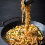 Dry Fried Mee Siam (Malay Stir-Fried Rice Vermicelli Noodles)