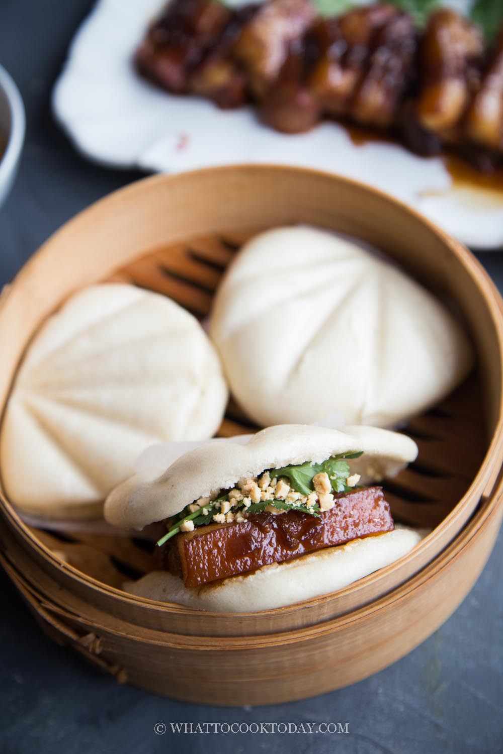 Kong Bak Bao / Gua Bao (Braised Pork Belly Steamed Buns)