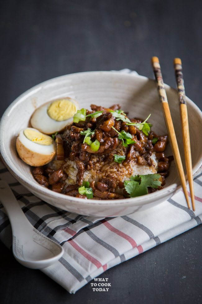 Taiwanese minced pork on rice 