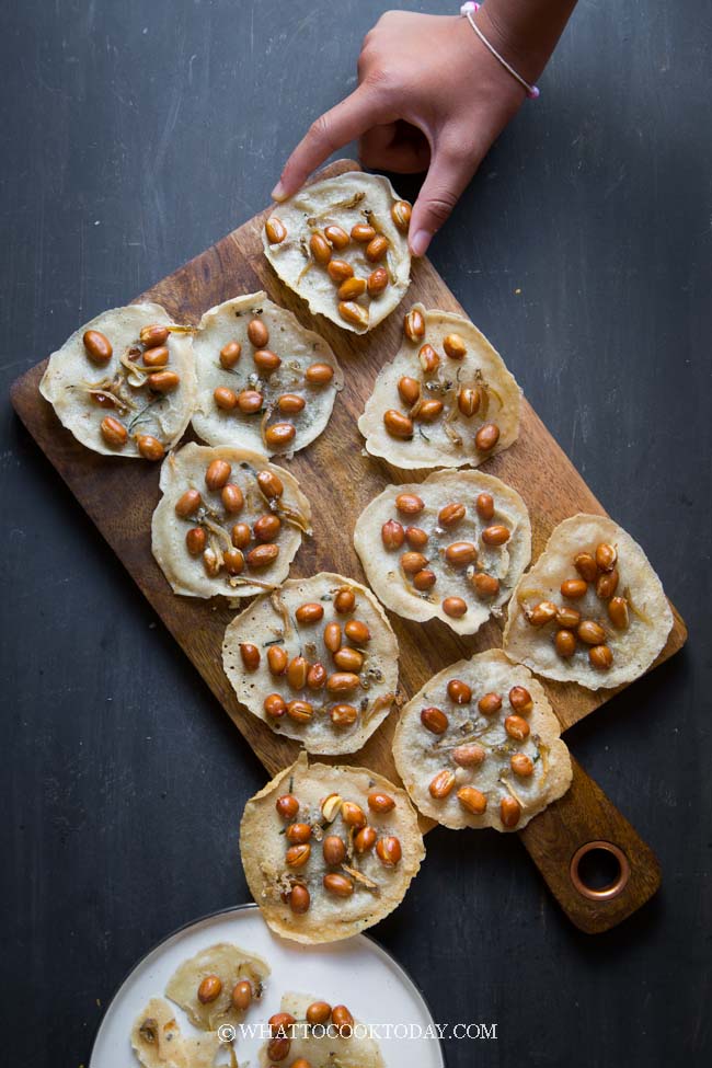 Rempeyek Kacang Peyek Indonesian Crispy Peanut Fritters